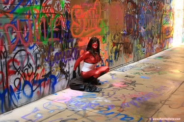RachelDane.com - Latex Crossdresser/Pictures/Alley (13).jpg
