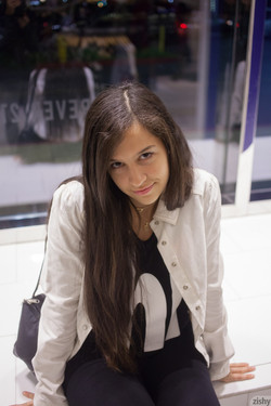 Caroline Ray/Pictures/Zishy.com Caroline Ray Fox Hills Mall - 1920px - 52x/020_1ap3yxa4ostz.jpg