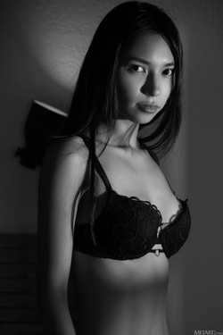MetArt.com 2025-12-15/[MetArt.com] 25-12-15 Eiza Bell - Admire Me (x102) 4000x6000/MetArt_Admire-Me_Eiza-Bell_high_0003.jpg