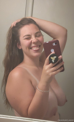 [OnlyFans] Kayla Kay (@okaykaylakayy)/Images/1310x2159_21fddc9ff3fd2f046cc0516fb674db64.jpg