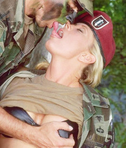 Johnni Black Photos/11848_Army_739_123_446lo.jpg