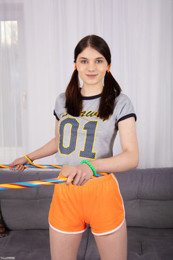 [Teenpornstorage] 2025-04 Апрель/2025-04-18 Ivanna - Home Fitness/TeenPornStorage-0003.jpg