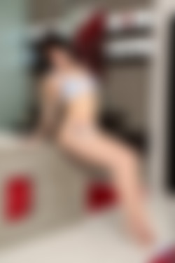 Megan Rain - Gorgeous/Gorgeous (18).jpg