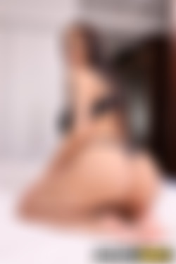 2022-07-23 [btra18541] Jennifer Mendez Gets a Bangbros Delivery (x283)/btra18541027.jpg