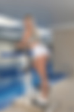 Double Humping By The Pool/89226_017.jpg