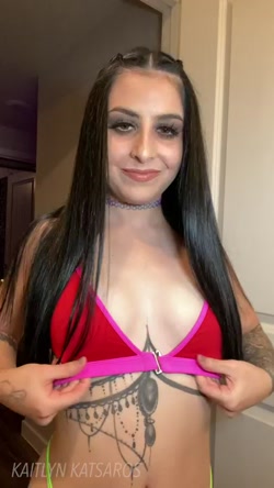 [Scatbook.com] KaitlynKatsaros/3_10026362.mp4